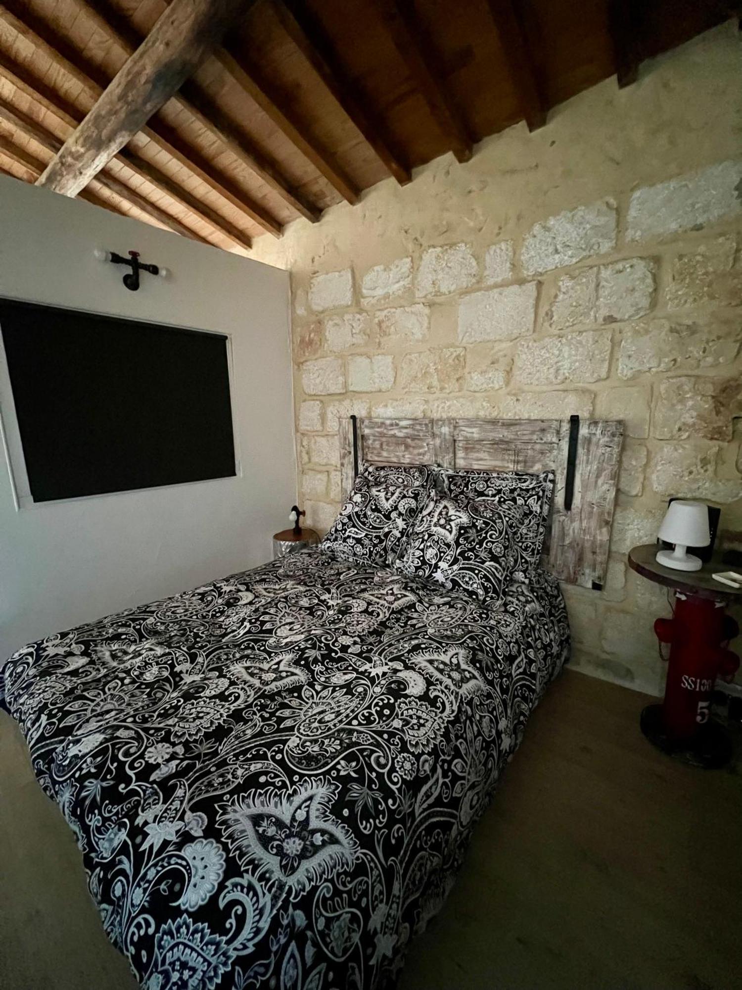 Lou Mireio Aigues-Mortes Exterior foto